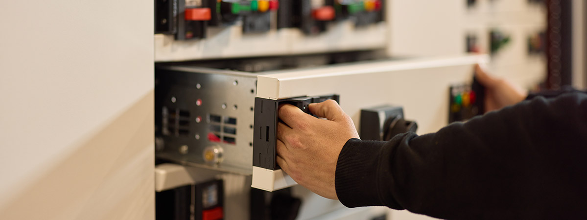 panneau de commande électrique